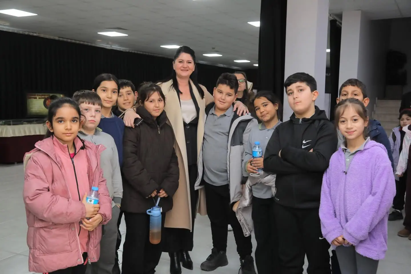 ÇANAKKALE SERGİSİNE REKOR ÖĞRENCİ ZİYARETİ galeri görseli